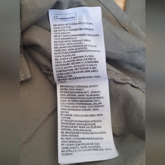 A green forest blouse by Divided - Picture 8 of 10